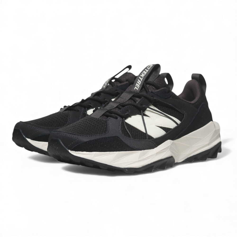NEW BALANCE 慢跑鞋 TEKTREL 黑白 寬楦 越野鞋 女 WTTTRSCK