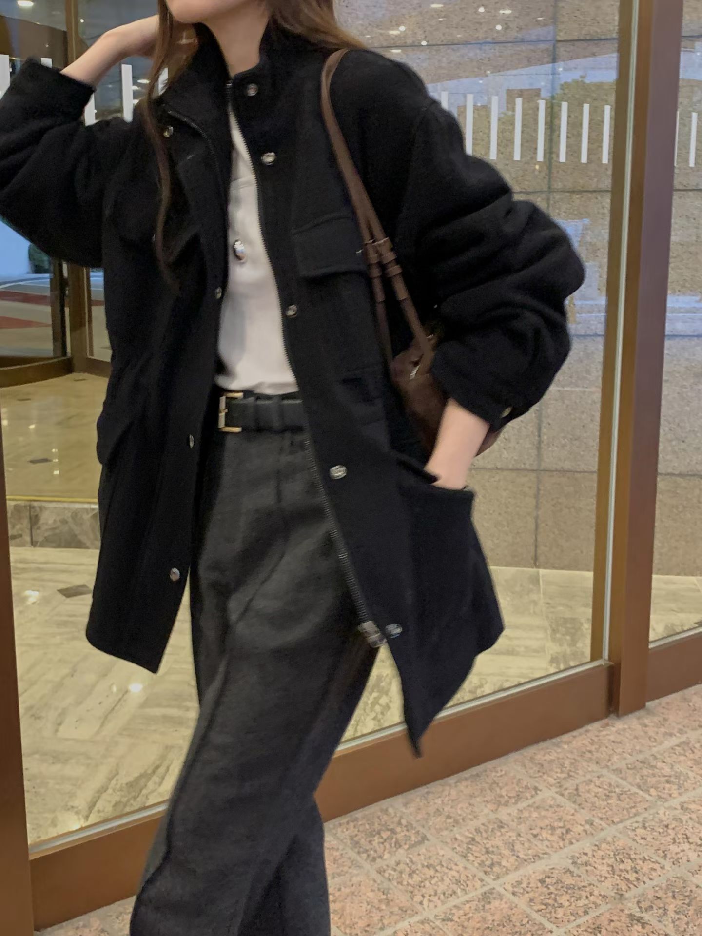 WJ5333 黑色80%羊毛口袋工裝抽繩腰身外套