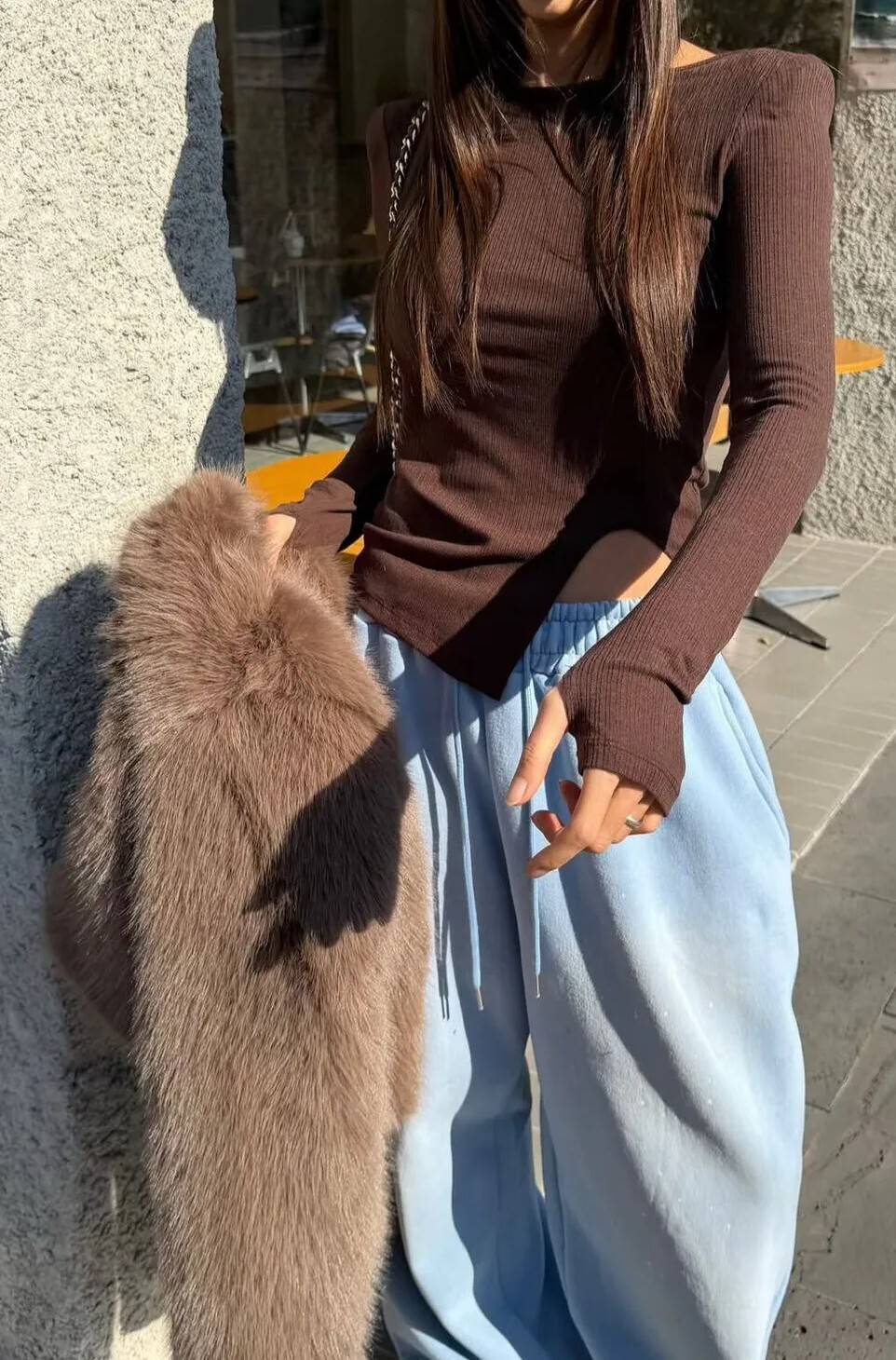 #AD40下擺開衩打底衣(白/水藍/灰/咖/黑)