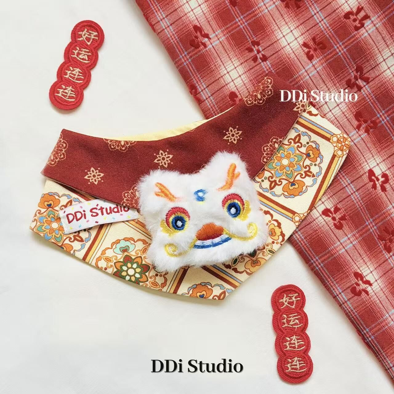 DDI 黄色花纹毛绒舞狮头 宠物口水巾