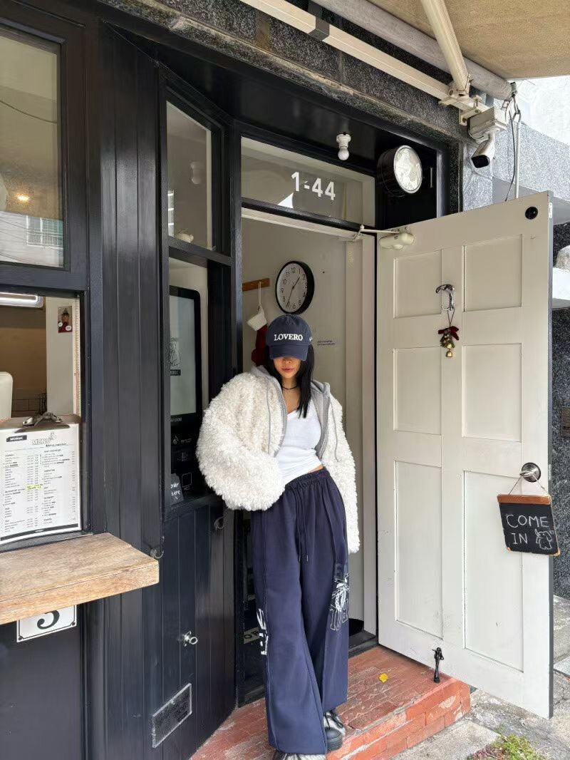 #AD42假兩件QQ毛連帽外套