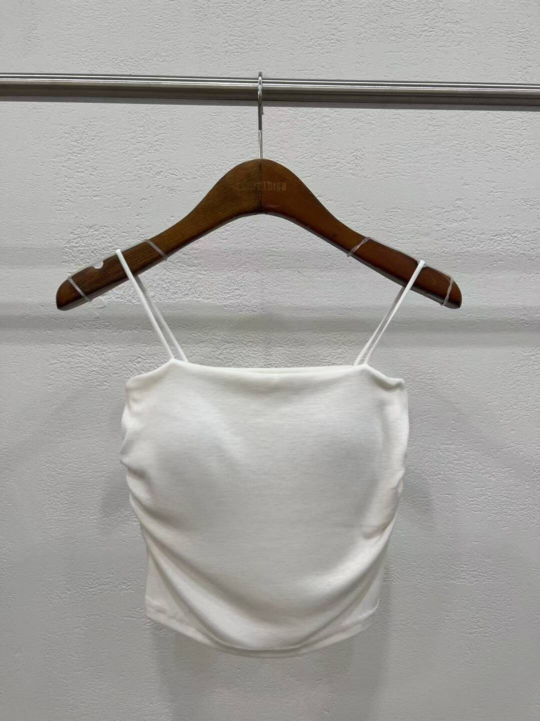 #AD44細肩側抓皺Bra Top(黑/水藍/白/奶油/粉/灰)