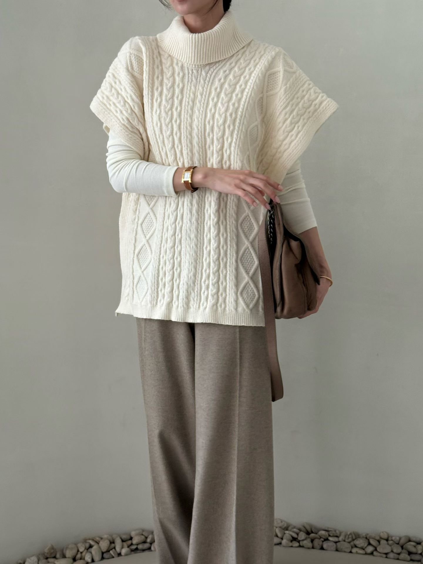 DM5353 坑紋麻花翻企領背心馬甲