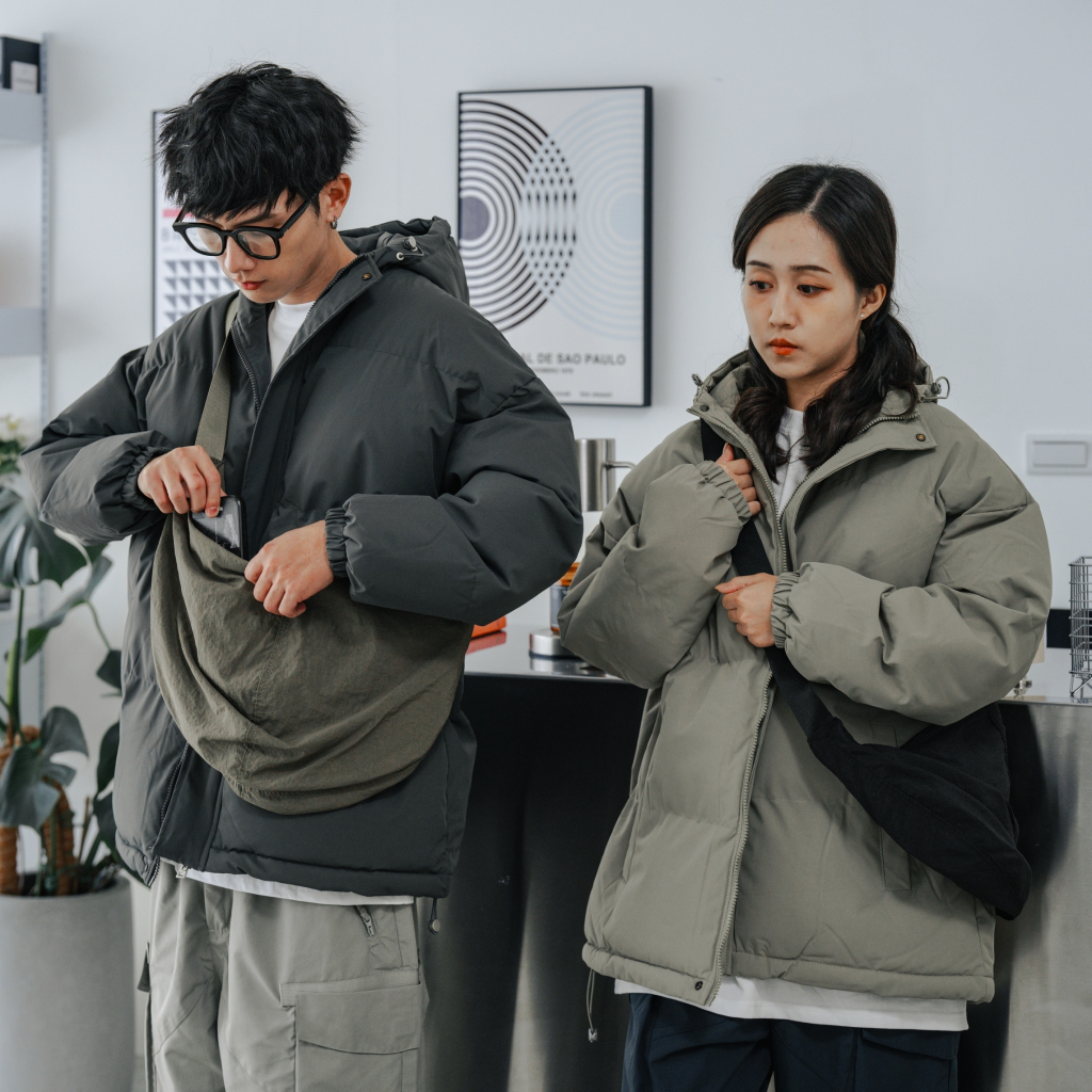 【現貨】鋪棉外套 連帽麵包外套 連帽外套 黑色 深灰 灰綠色 男女生  8555