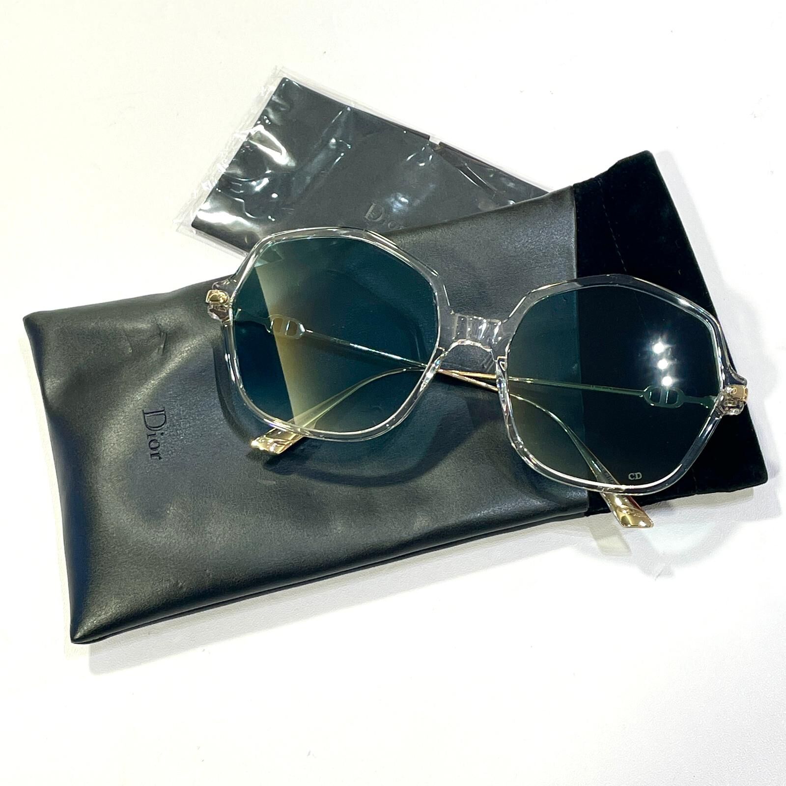 特價!!! 98%NEW 二手DIOR 眼鏡, 淺藍鏡片太陽眼鏡#香榭站正品