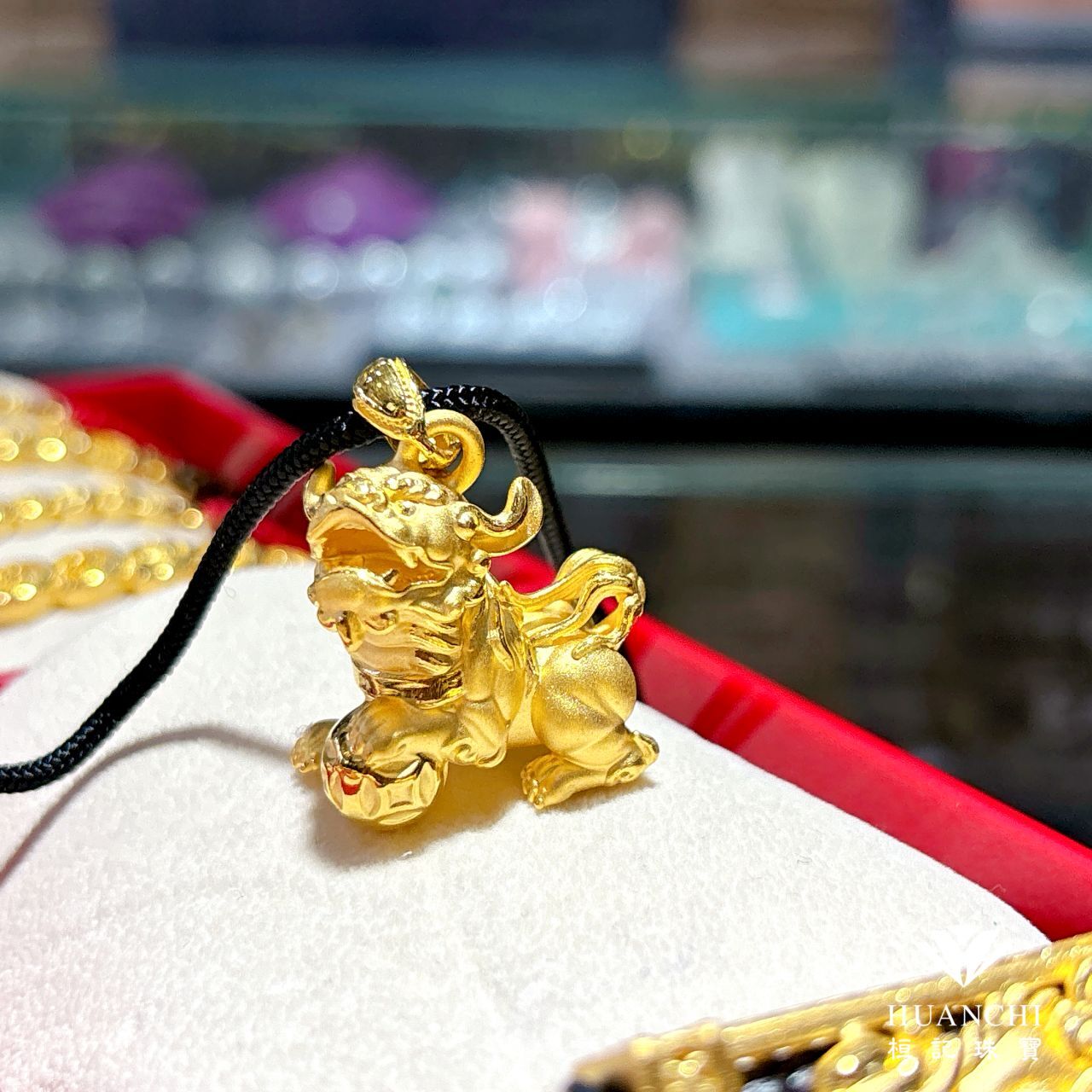 白沙屯媽祖 招財獅 黃金墜子