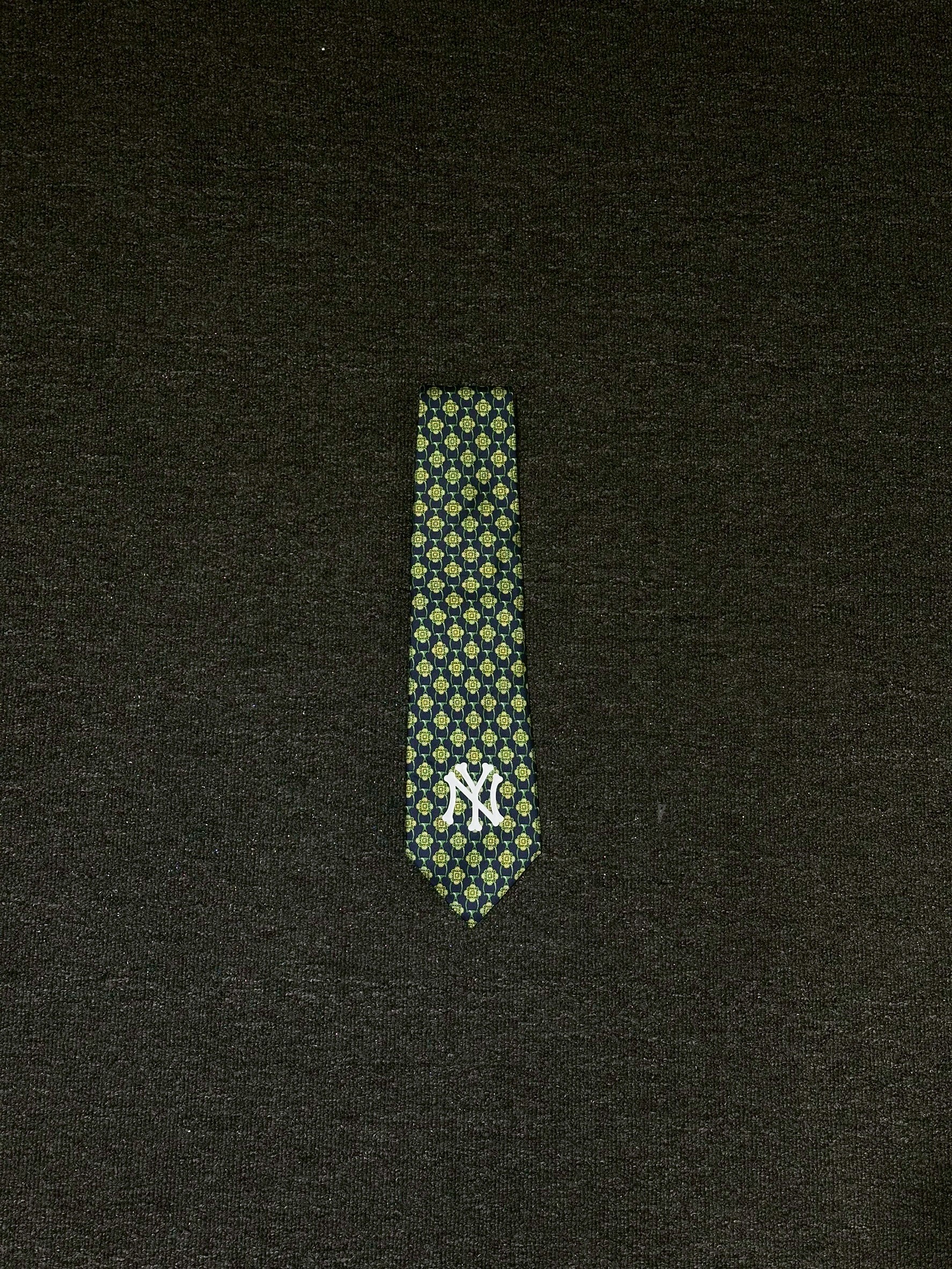 <穿搭必備單品!> Avantgarde Research Custom Tie 復古 領帶 418