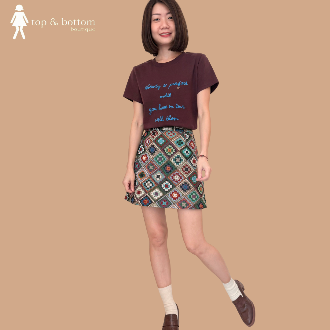 SHORT SLEEVE EMBROIDERY WORDING TEE