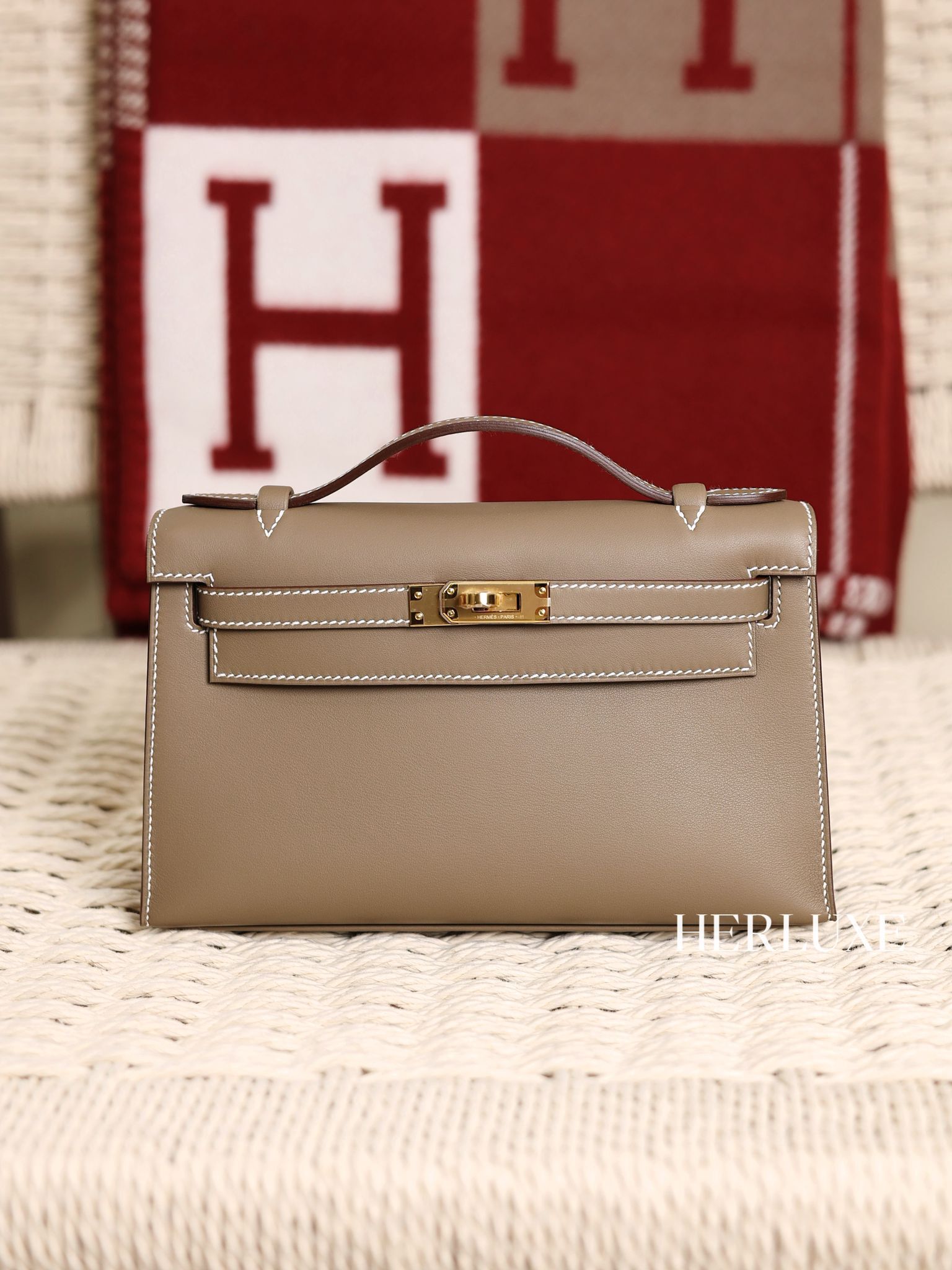 Kelly pochette 18 etoupe cc swift K