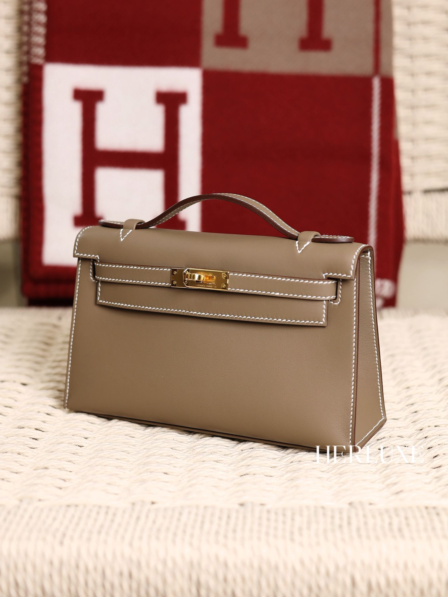 Kelly pochette 18 etoupe cc swift K