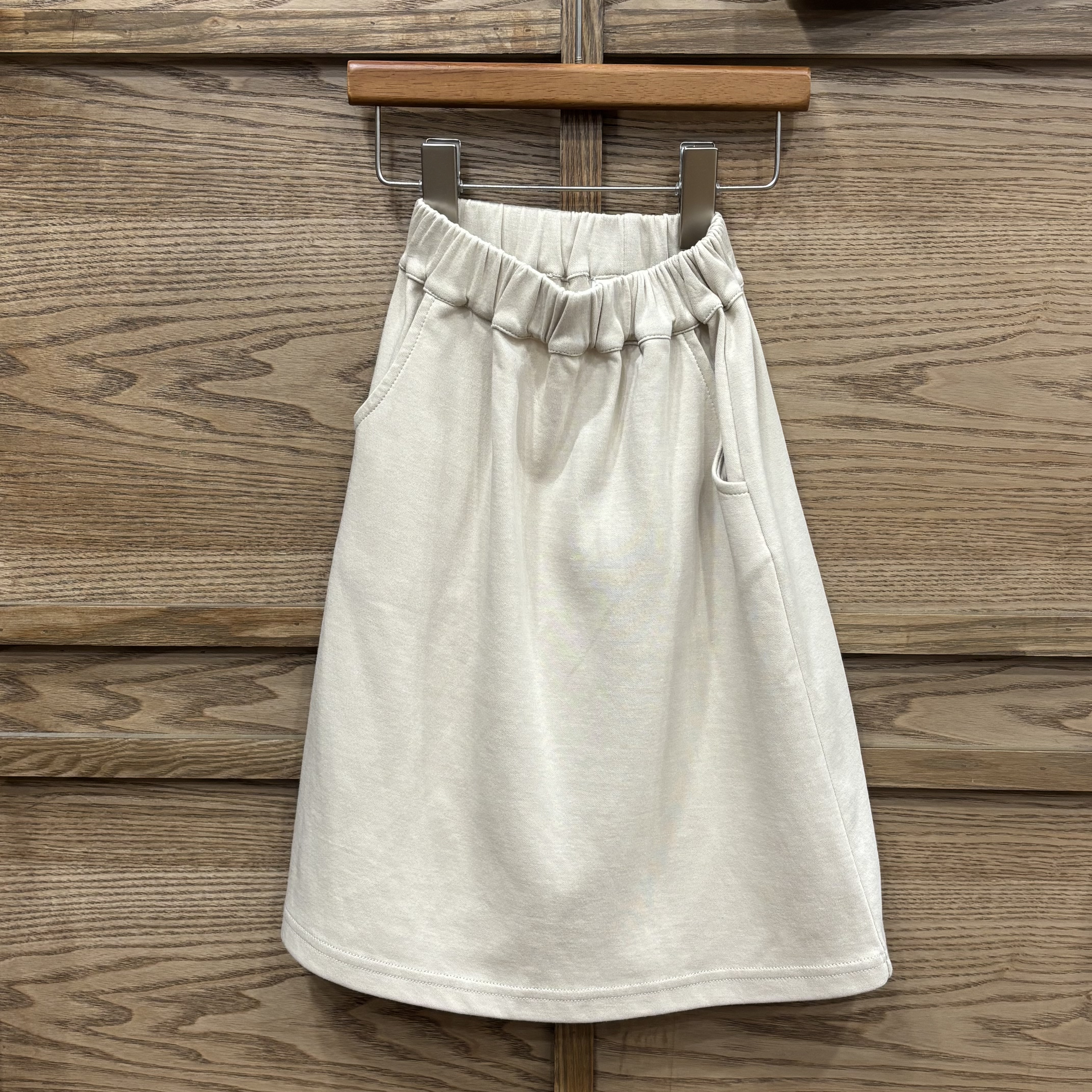 A03803後開衩柔軟半裙