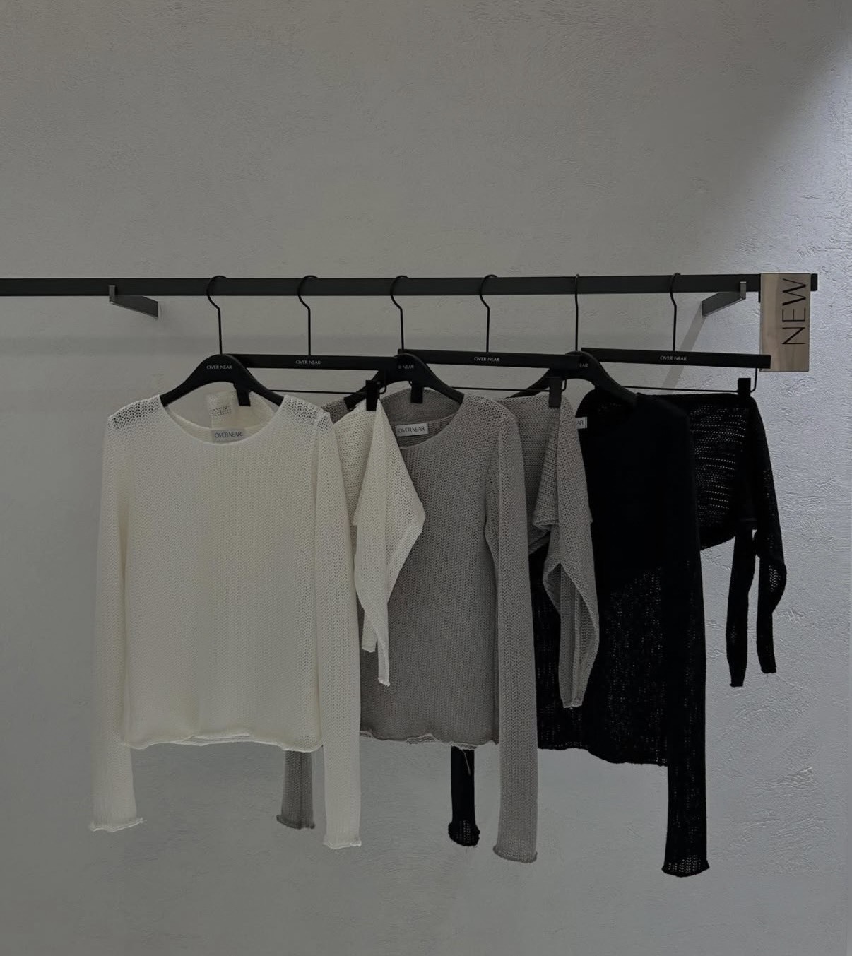 #AD63洞洞針織上衣+屁巾(黑/白/卡其杏)