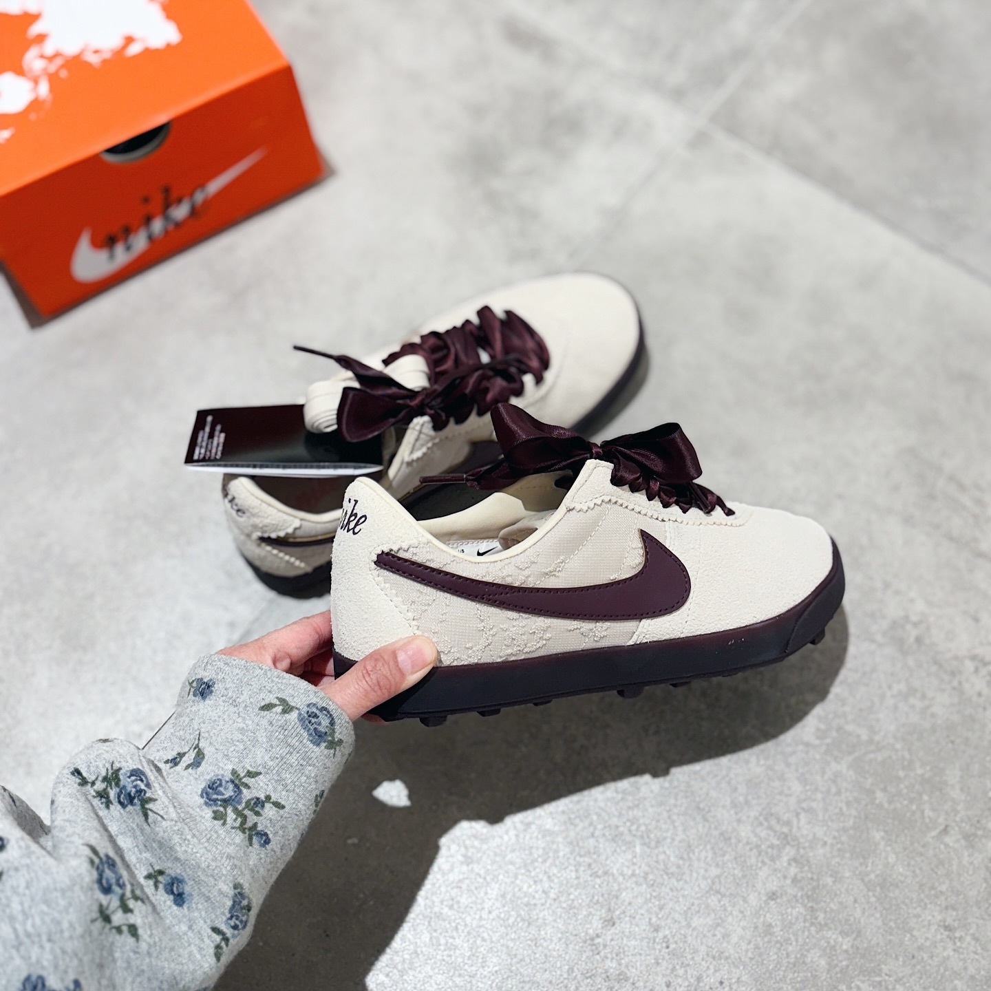 Nike Astrograbber Leather SE 日本新款 勃根地酒紅 奶油色 蕾絲鞋帶 復古鞋 IQ3367-299