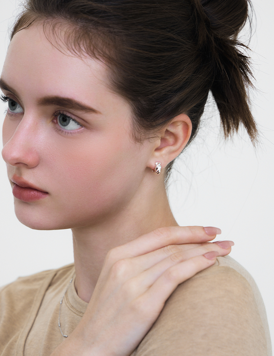 迷你可頌。針式耳環(銀)