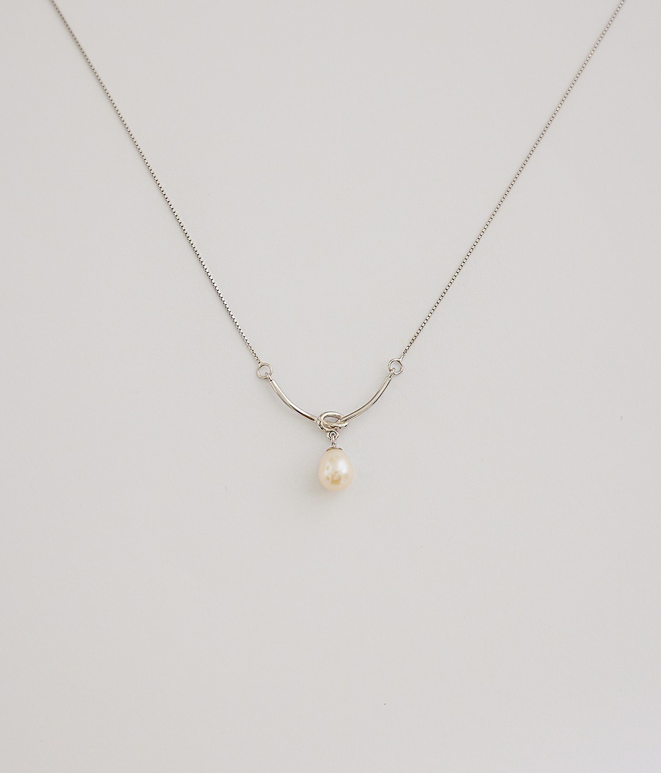 【925純銀】繩結珍珠吊墜項鍊