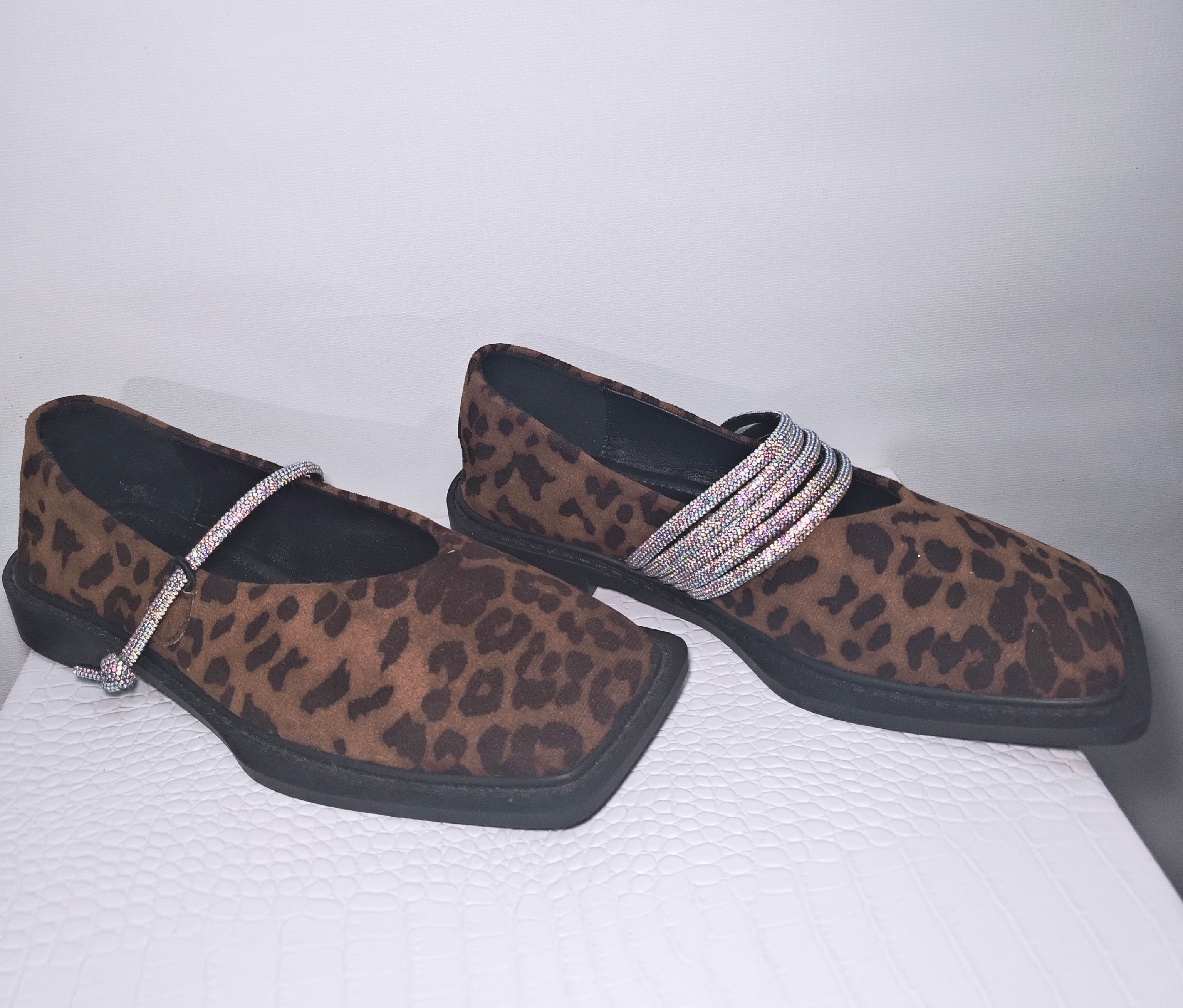 37碼 豹紋水鑽方頭瑪麗珍鞋 S19