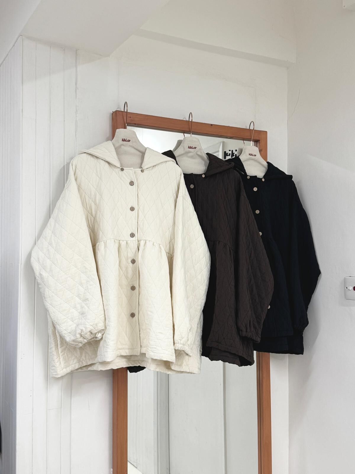 菱格傘型可拆帽外套