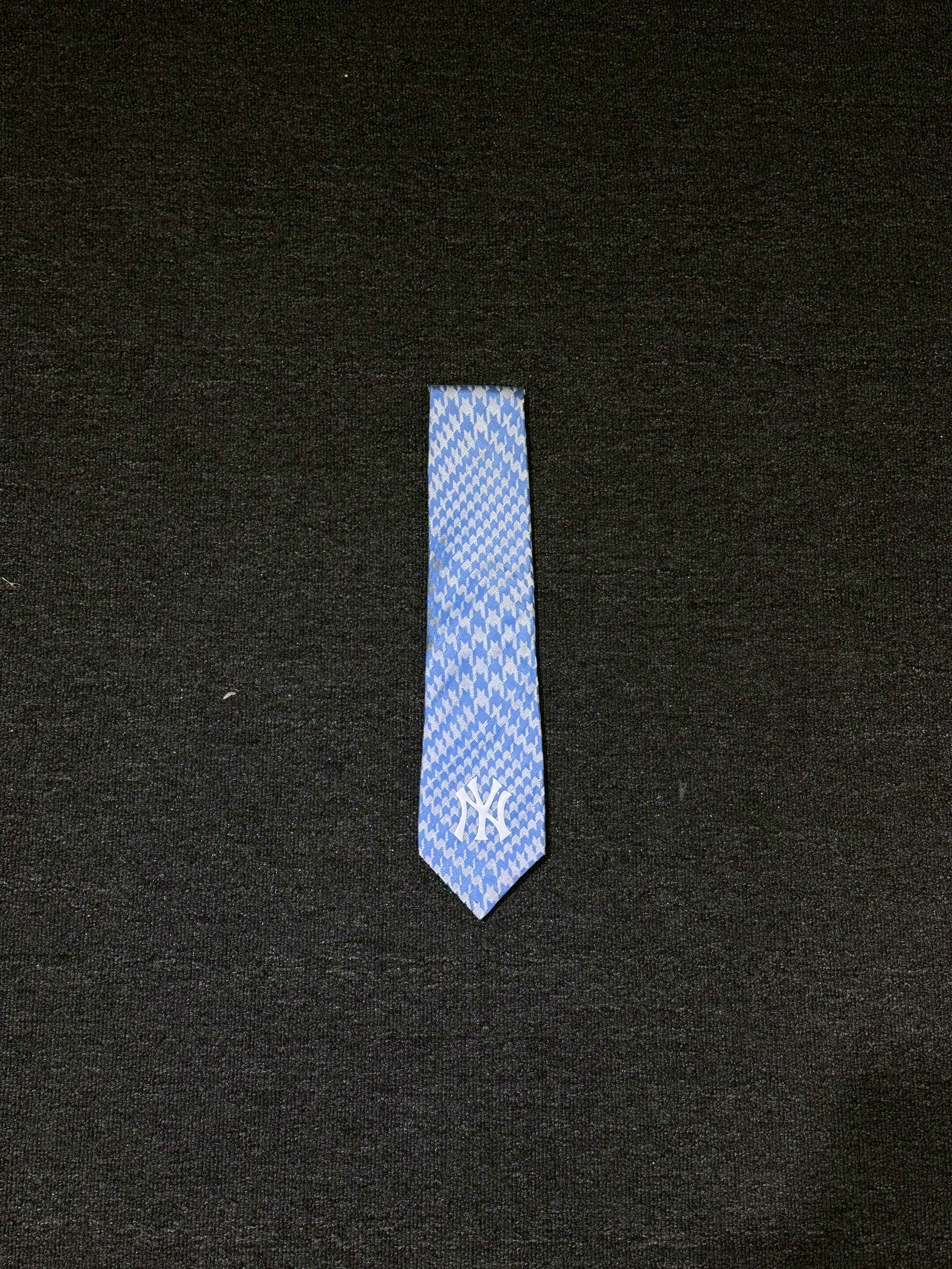 <穿搭必備單品!> Avantgarde Research Custom Tie 復古 領帶 427