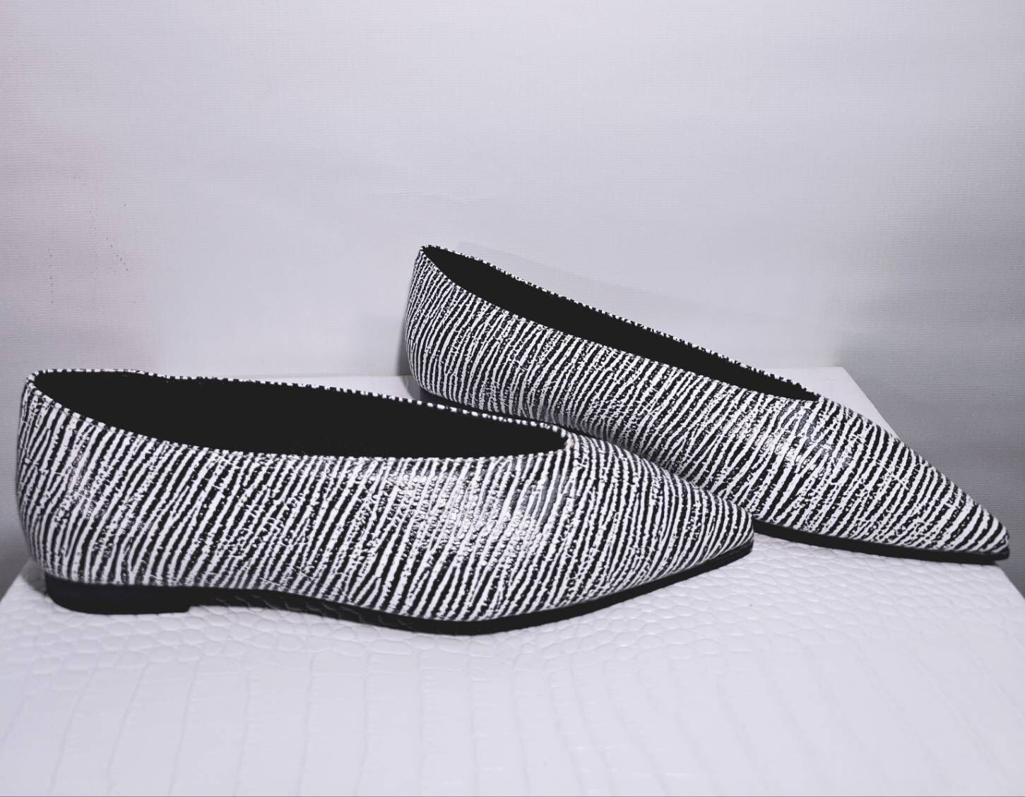 36碼 黑白條紋尖頭平底鞋 S34