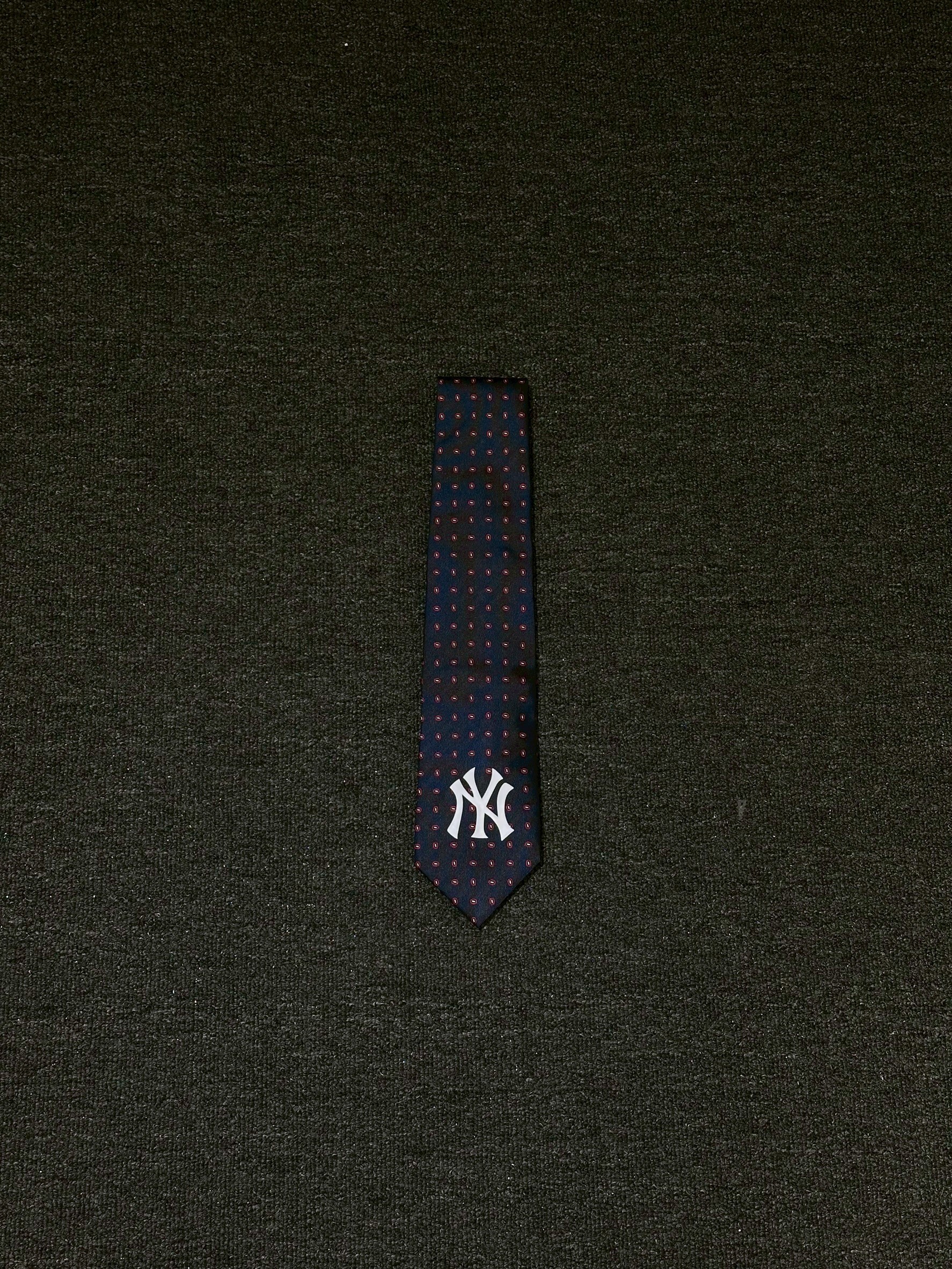 <穿搭必備單品!> Avantgarde Research Custom Tie 復古 領帶 451