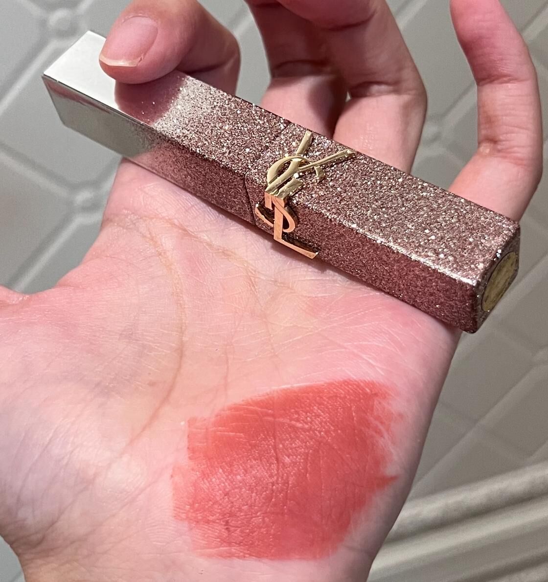 YSL 26年早春限量版小金條唇膏 #1988