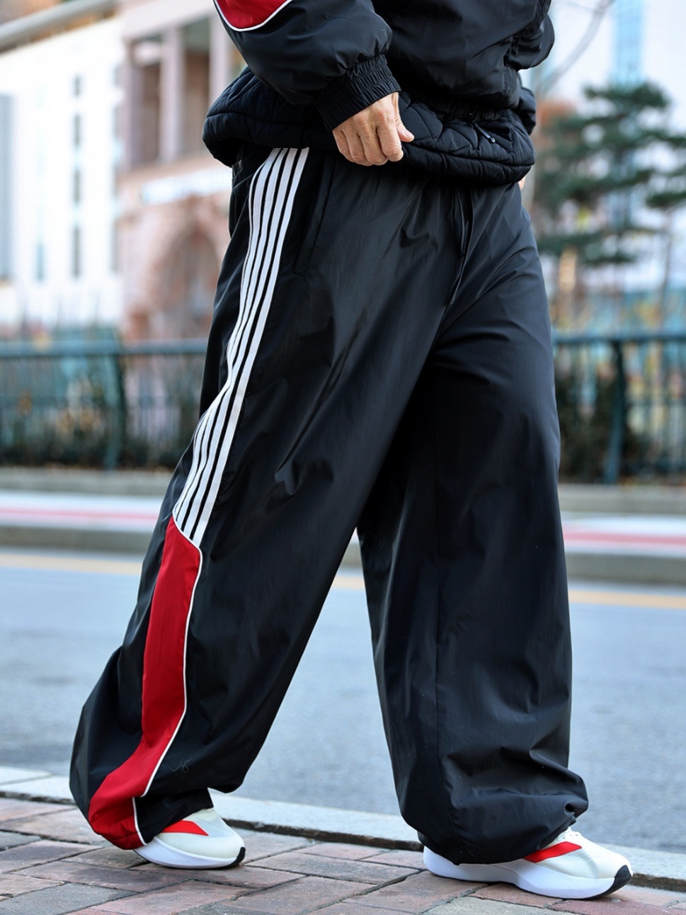 Track Line 側線條配色襯墊運動褲