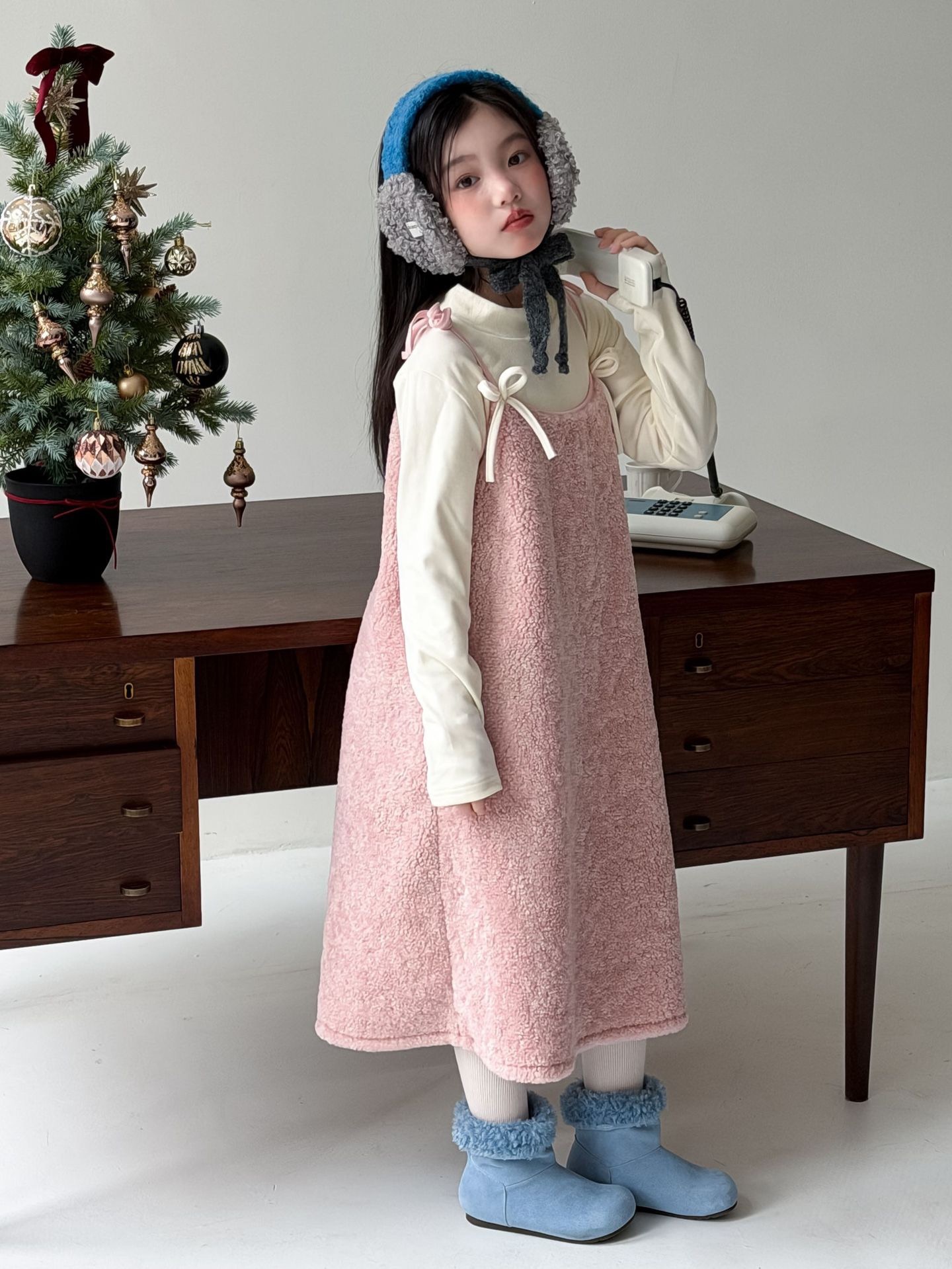 冬季草莓園背心裙/杏色內搭