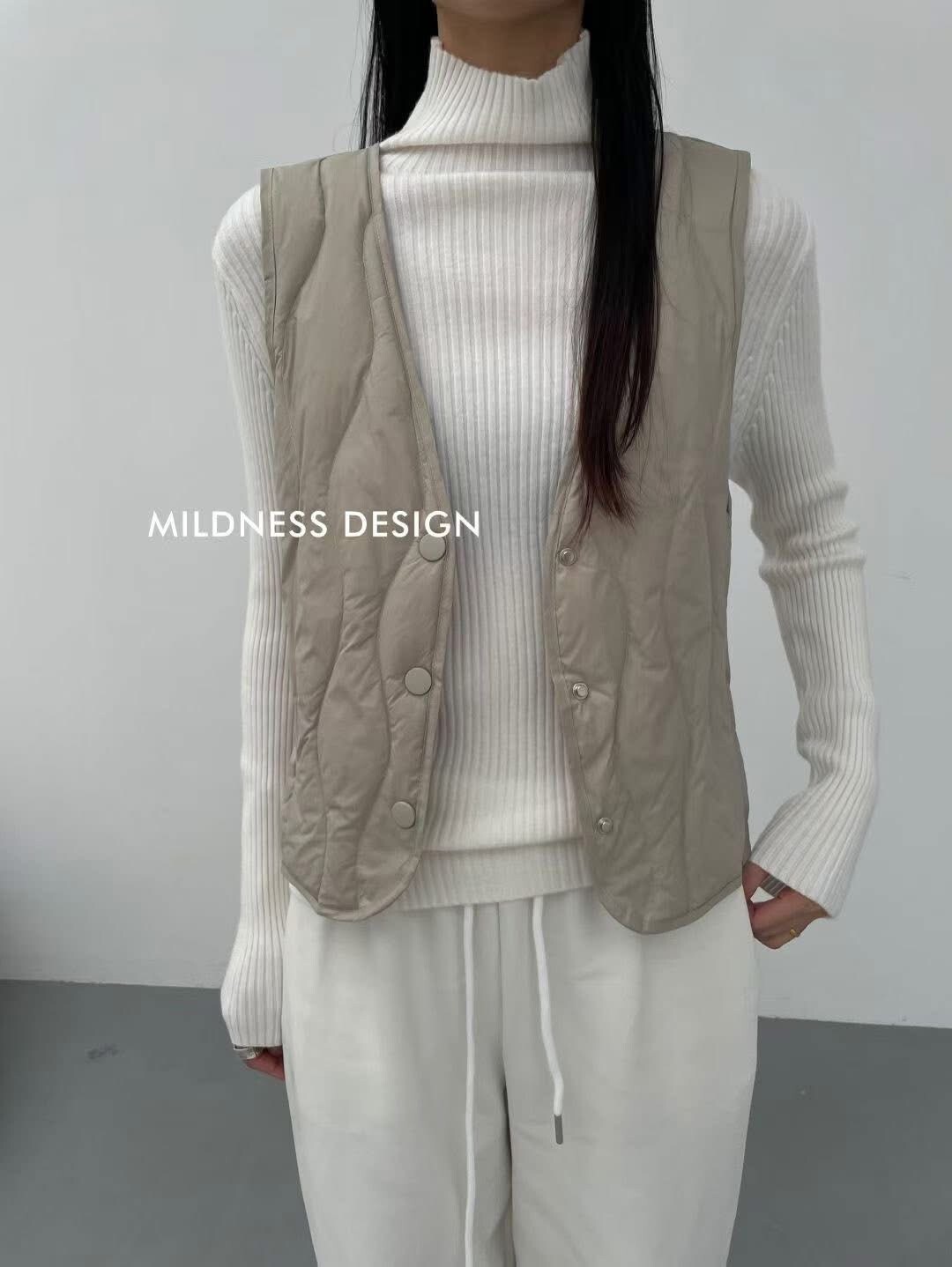 韓-25301290%輕薄高含量羽絨馬甲