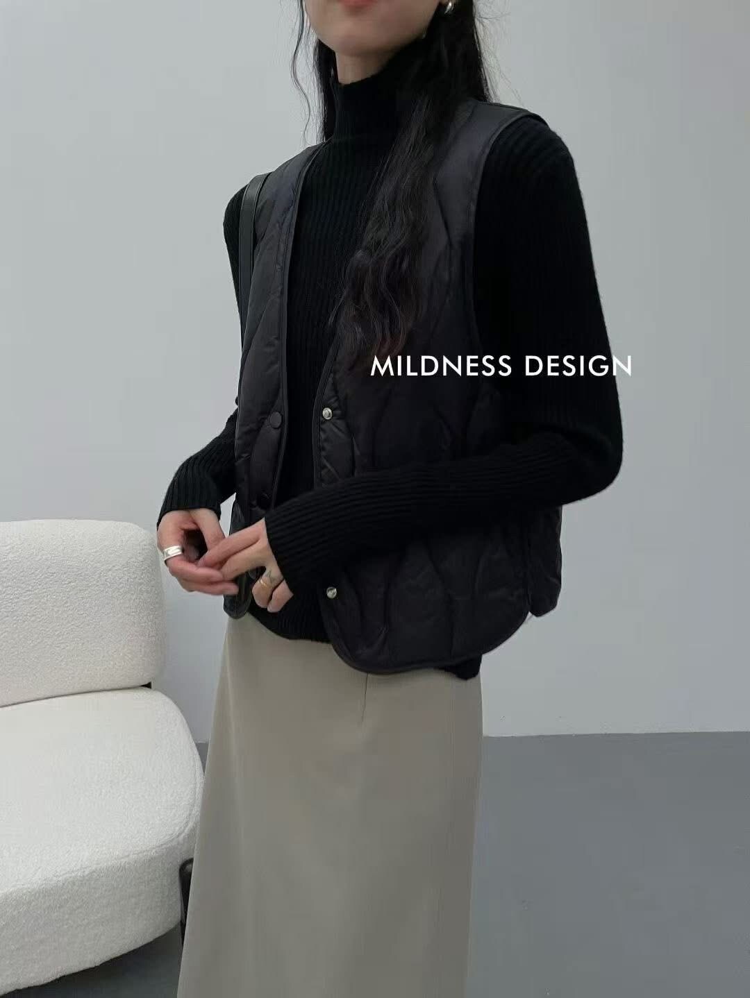 韓-25301290%輕薄高含量羽絨馬甲