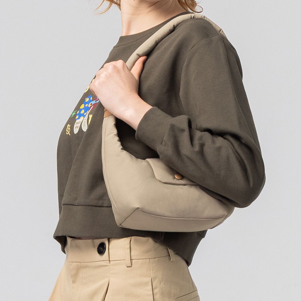 瑞典雲朵包系列｜防潑水 雲朵 牛角流浪包(卡其)S