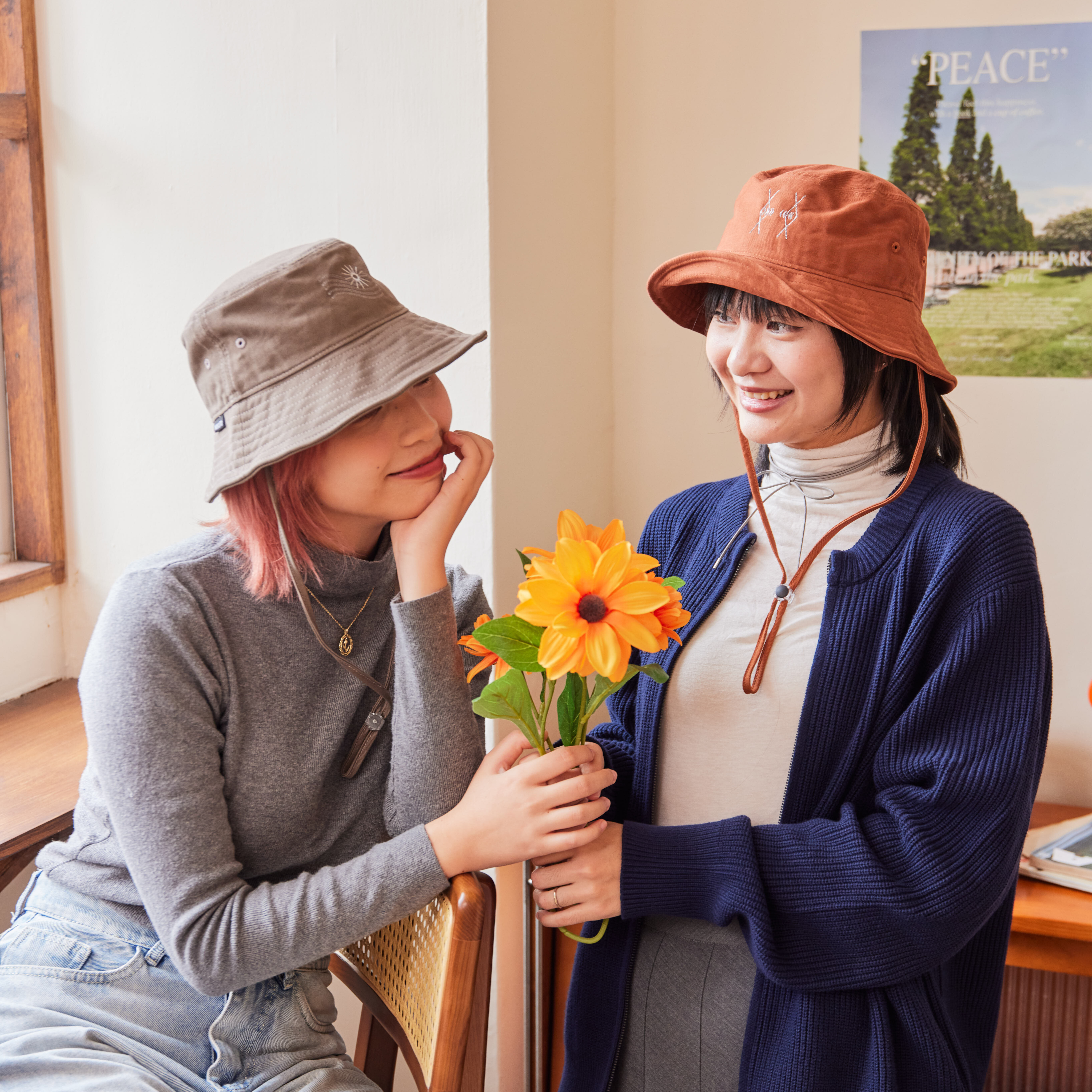 《海色的線條》水洗軟簷登山帽-竹炭千層