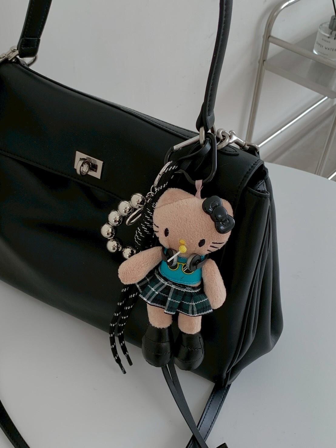 B12107 超可愛的烤焦kitty吊飾$