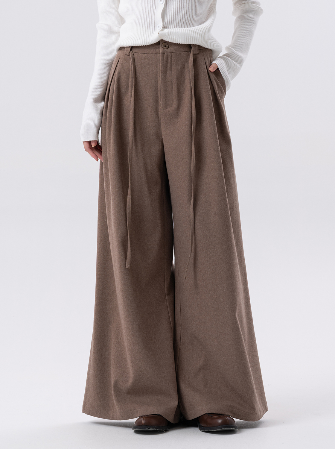 附綁帶前打褶闊腿褲