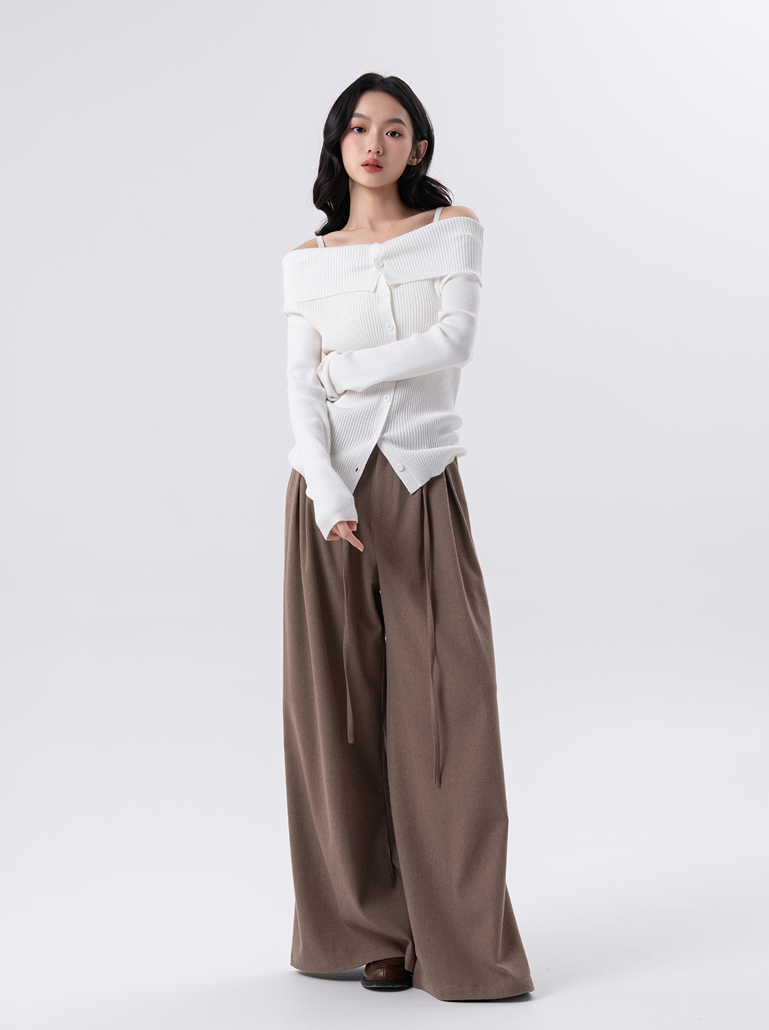 附綁帶前打褶闊腿褲