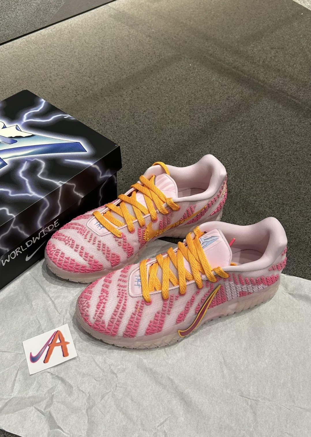 <🏀籃球人必買限量款✨> NIKE JA 3 EP'Valentine's Day' 粉色 情人節 莫蘭特三代 實戰 籃球鞋