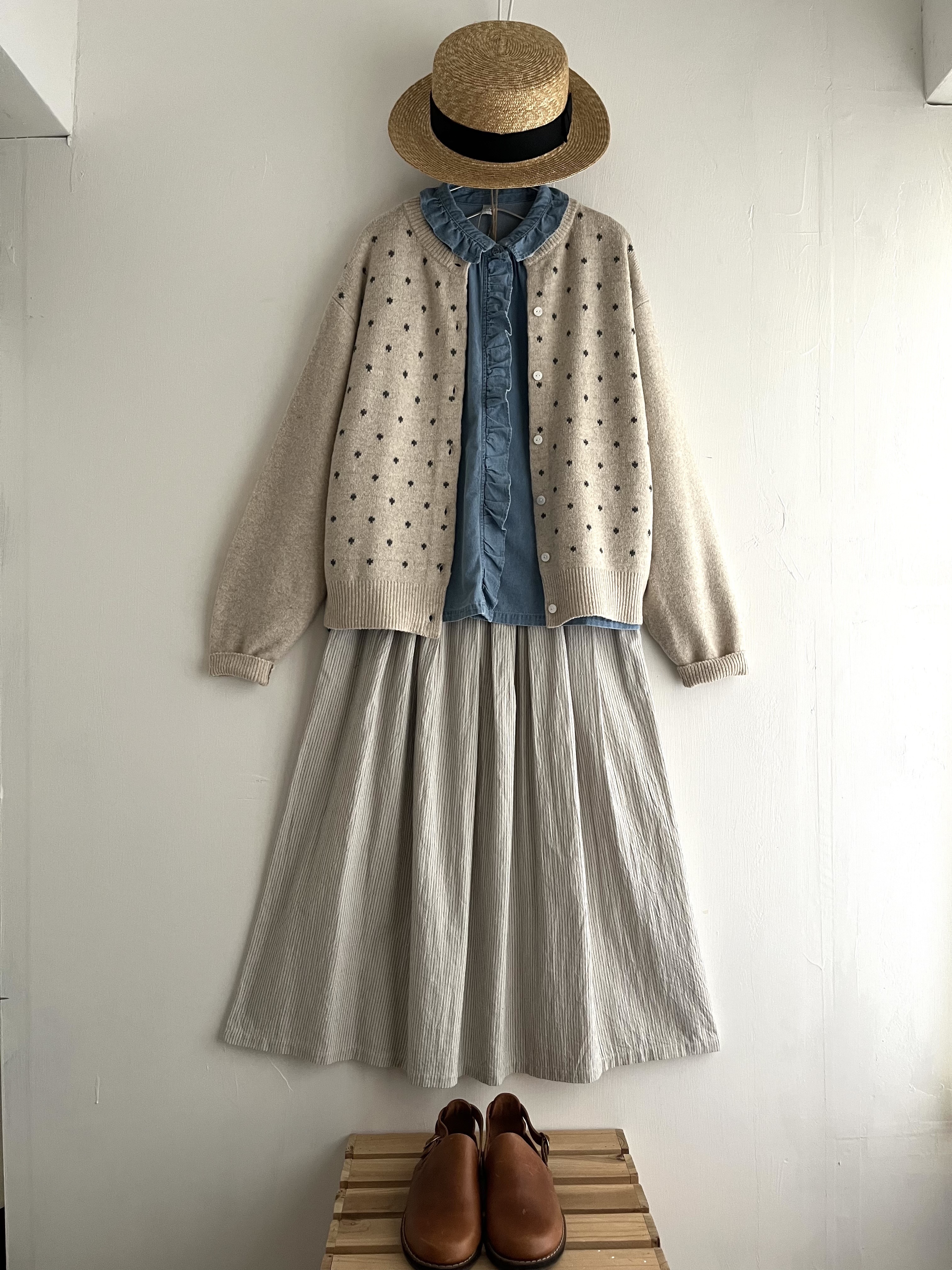 LILASIC象牙色毛冷外套