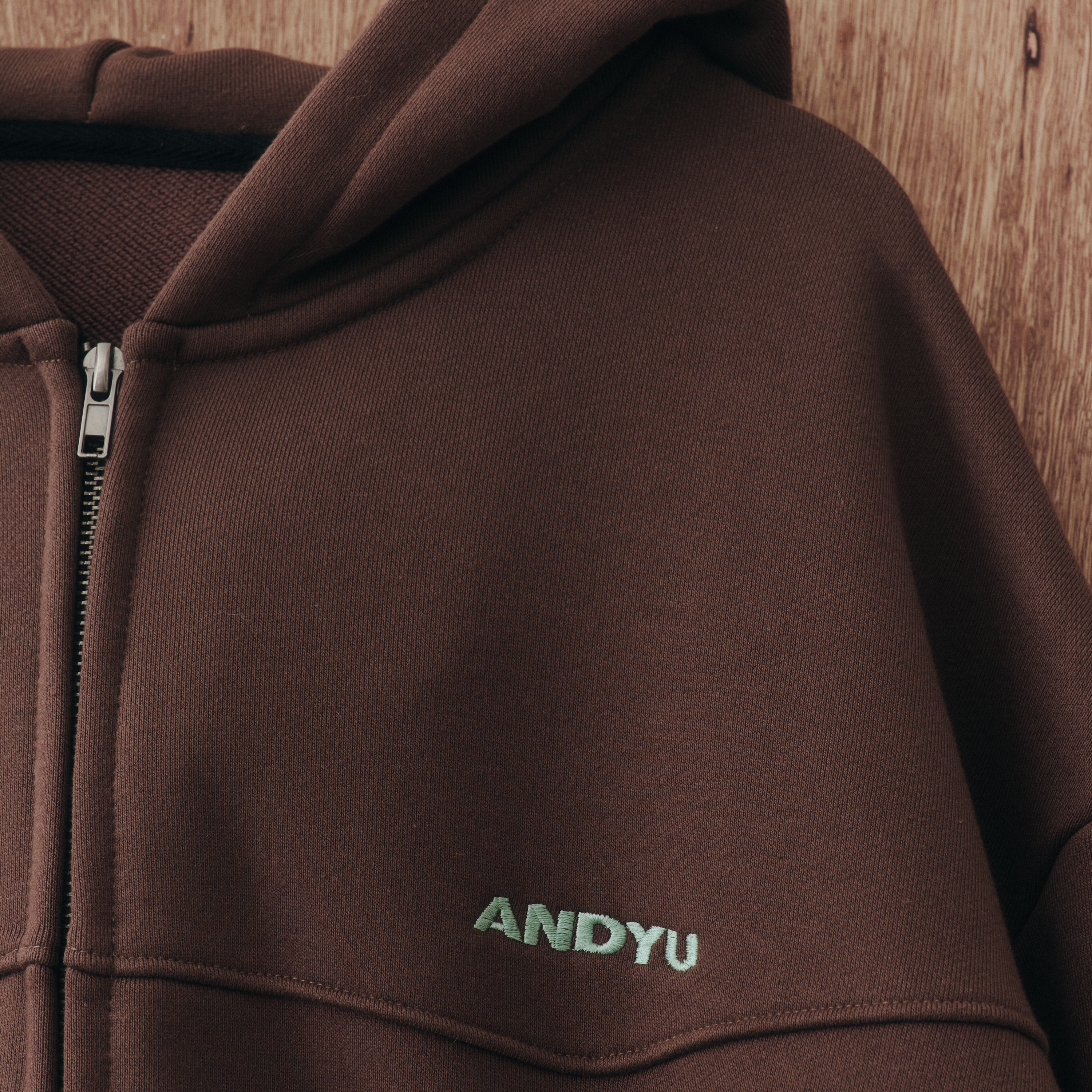 ANDYU classic mint chocolate zip-up hoodie