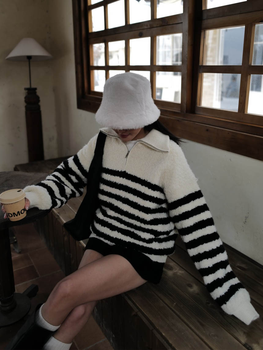 厚棉羊毛半拉鍊條紋上衣*2色