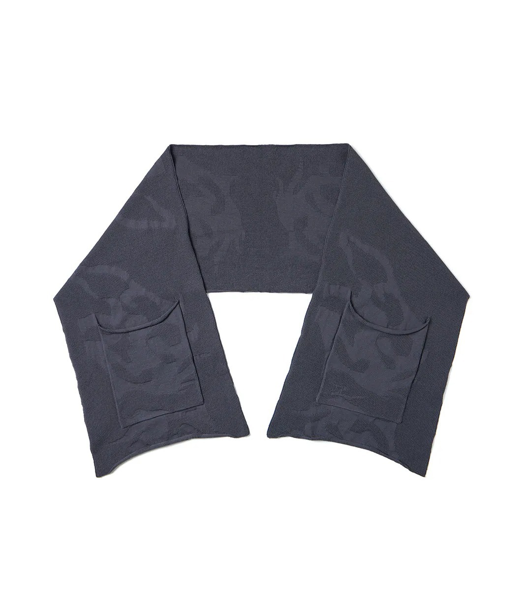 NOZZLE QUIZ  Misty Scarf - 灰藍