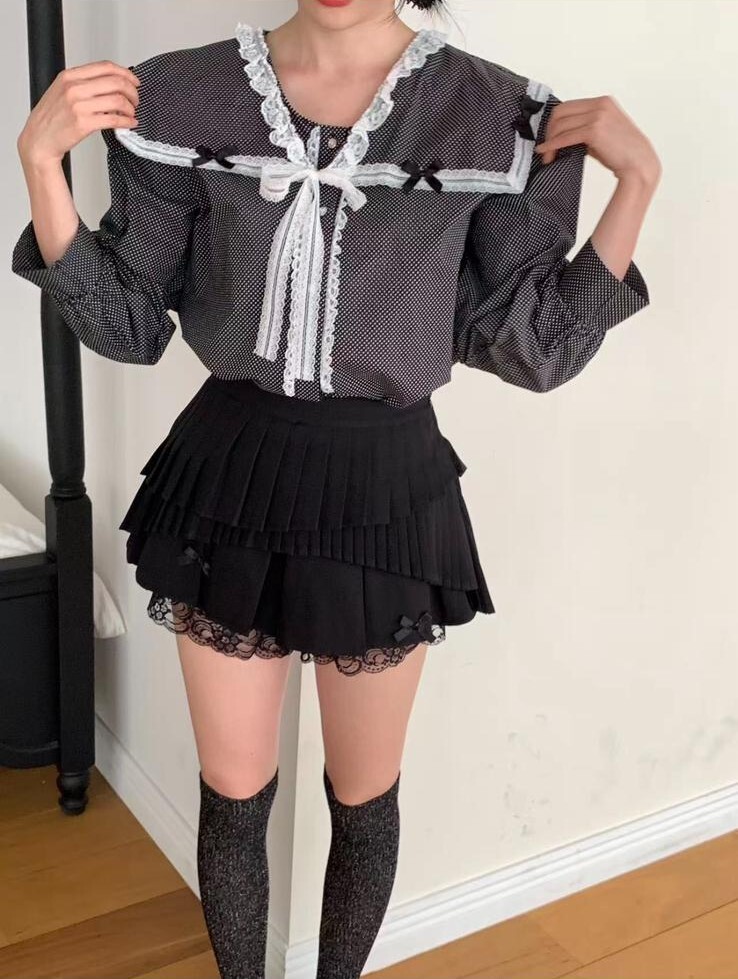 MP11恤衫蝴蝶結上衣   胸 46 長28  $599 (一口價)