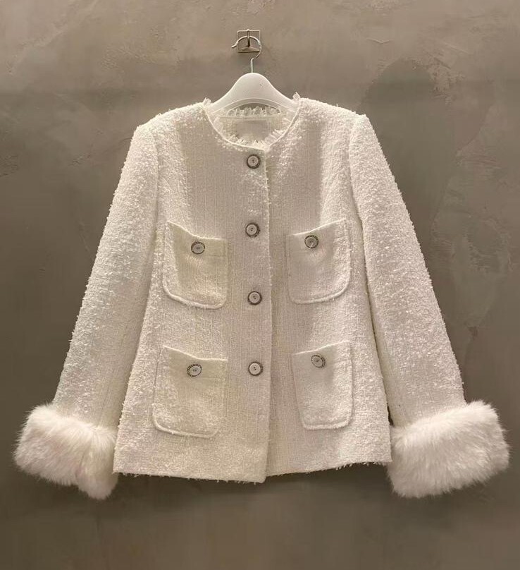 MP22 小香縷   胸 43  長 25.5 $999 (一口價)