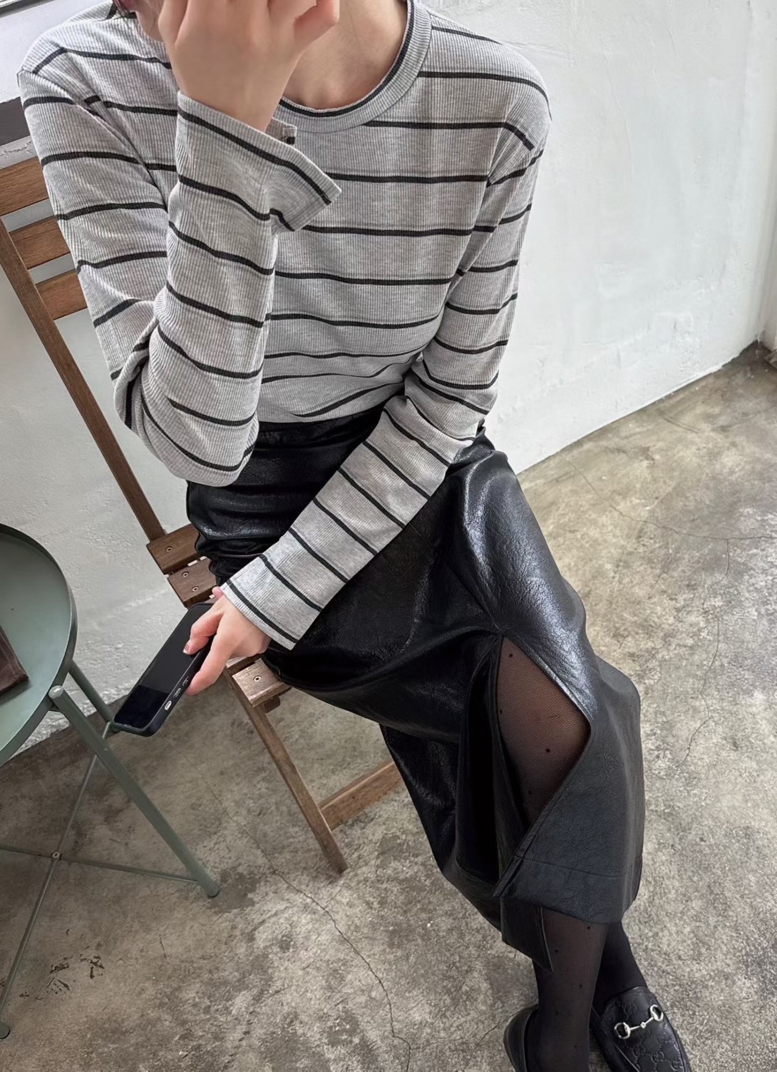 前開衩皮質長裙