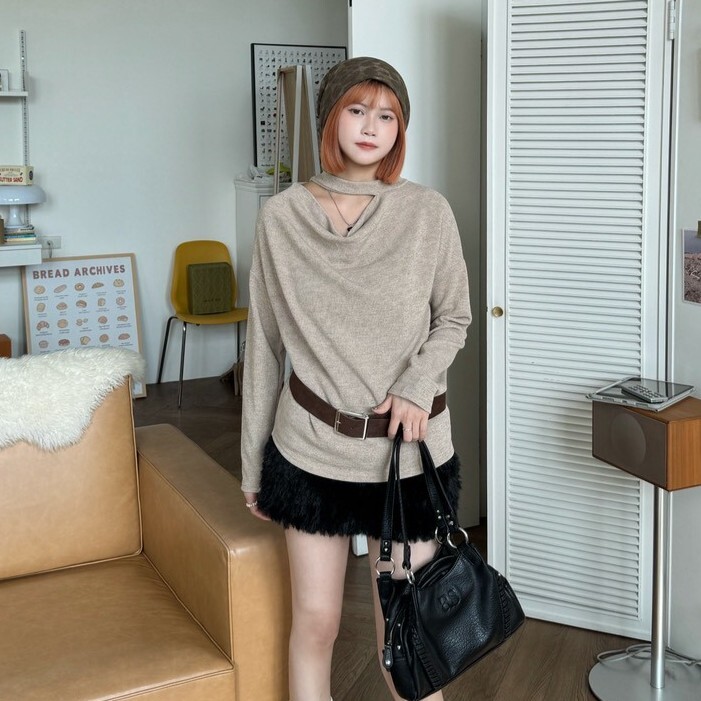 南岸溫柔鄉 微盪領針織上衣(附皮帶)