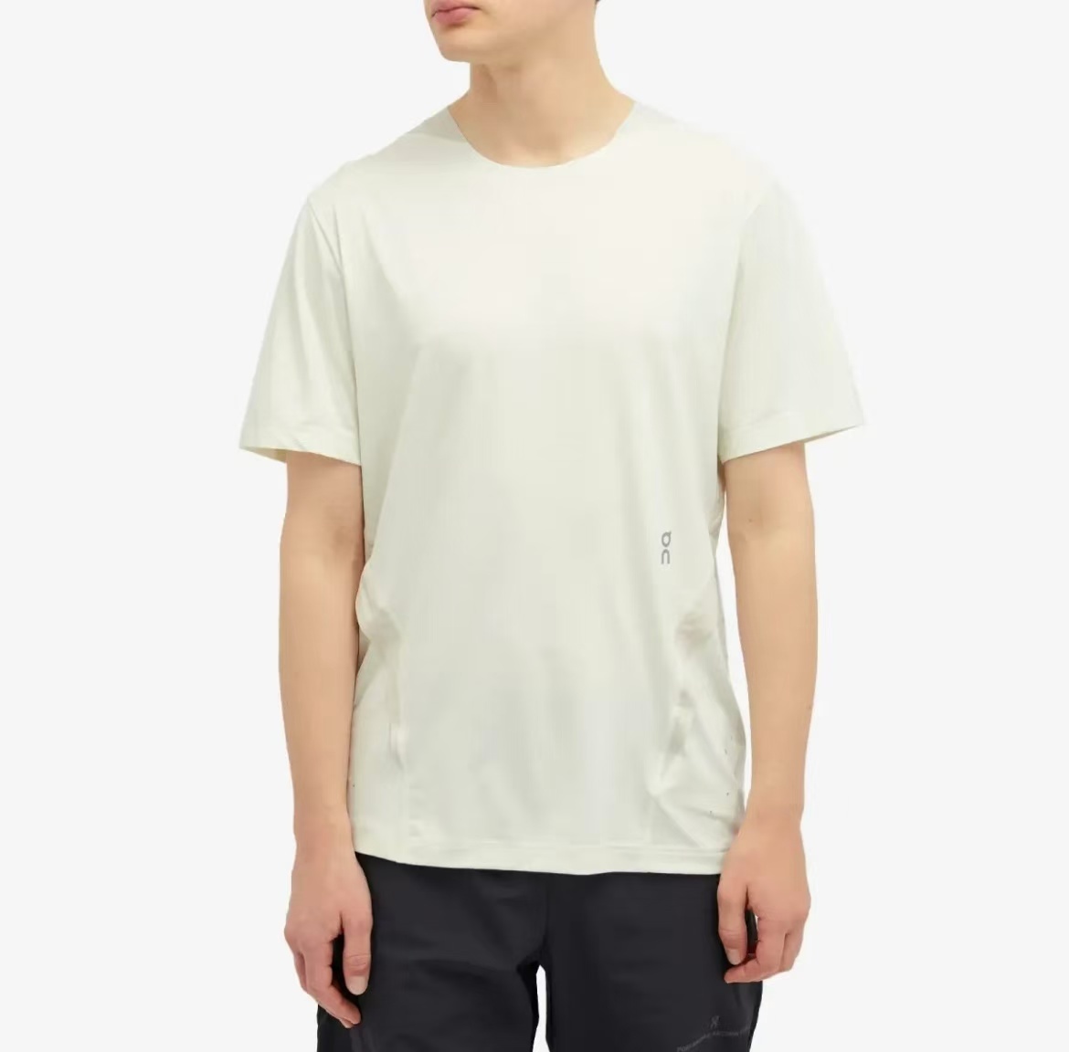 ON CLOUD RUNNING-T PAF 1 U ICE 1UE10100021