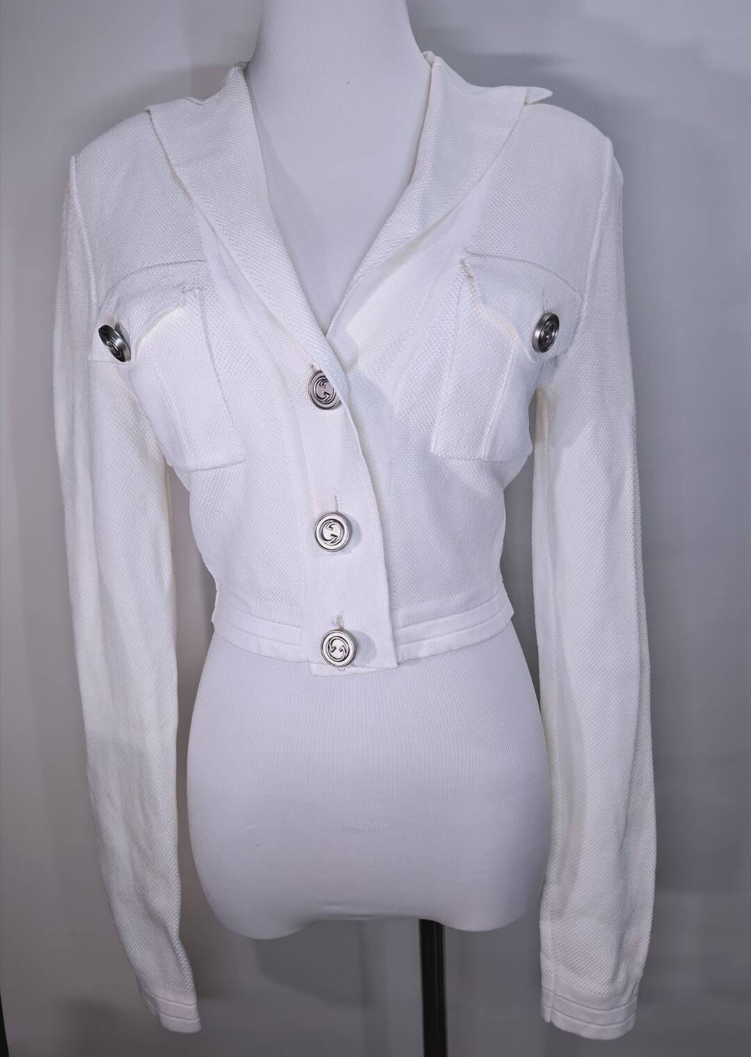 銀釦裝飾收腰短上衣 C7