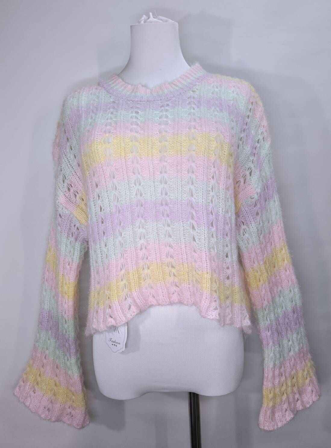 夢幻馬卡龍色條紋鏤空毛海短版針織衫 C9