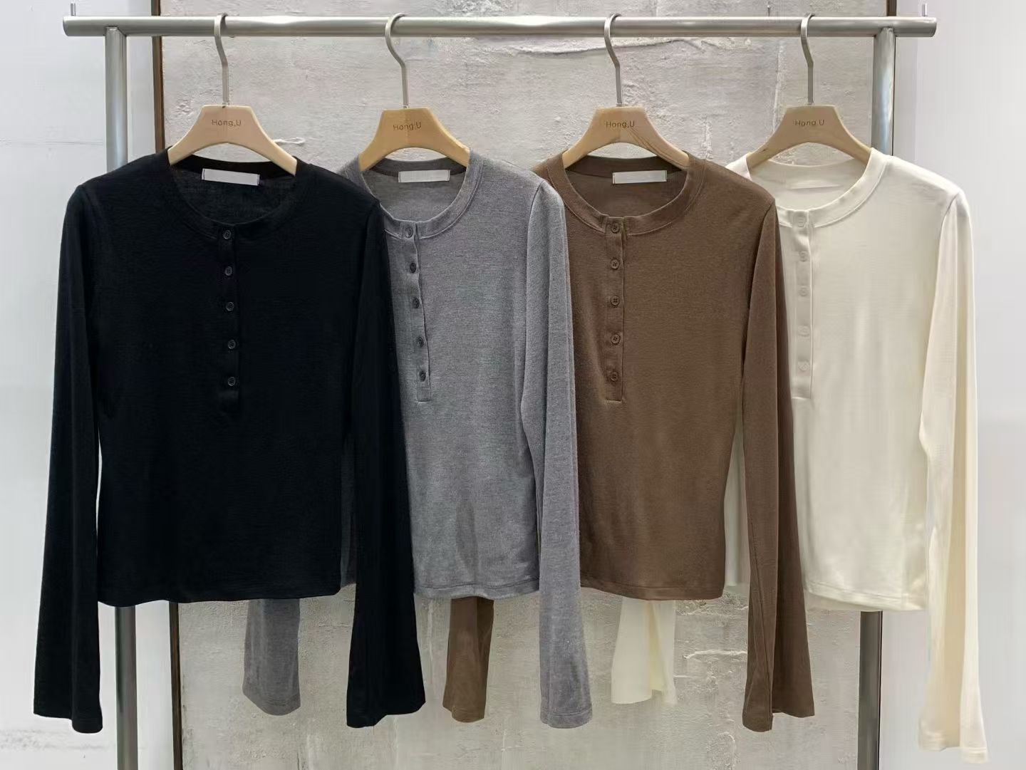 HN5322 排扣軟綿綿親膚上衣