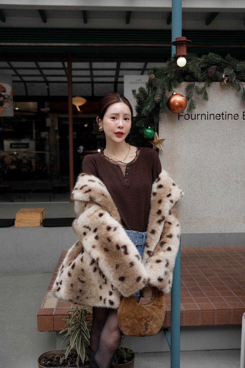 #AD41雙層造型修身上衣(黑/白/灰/咖/墨)