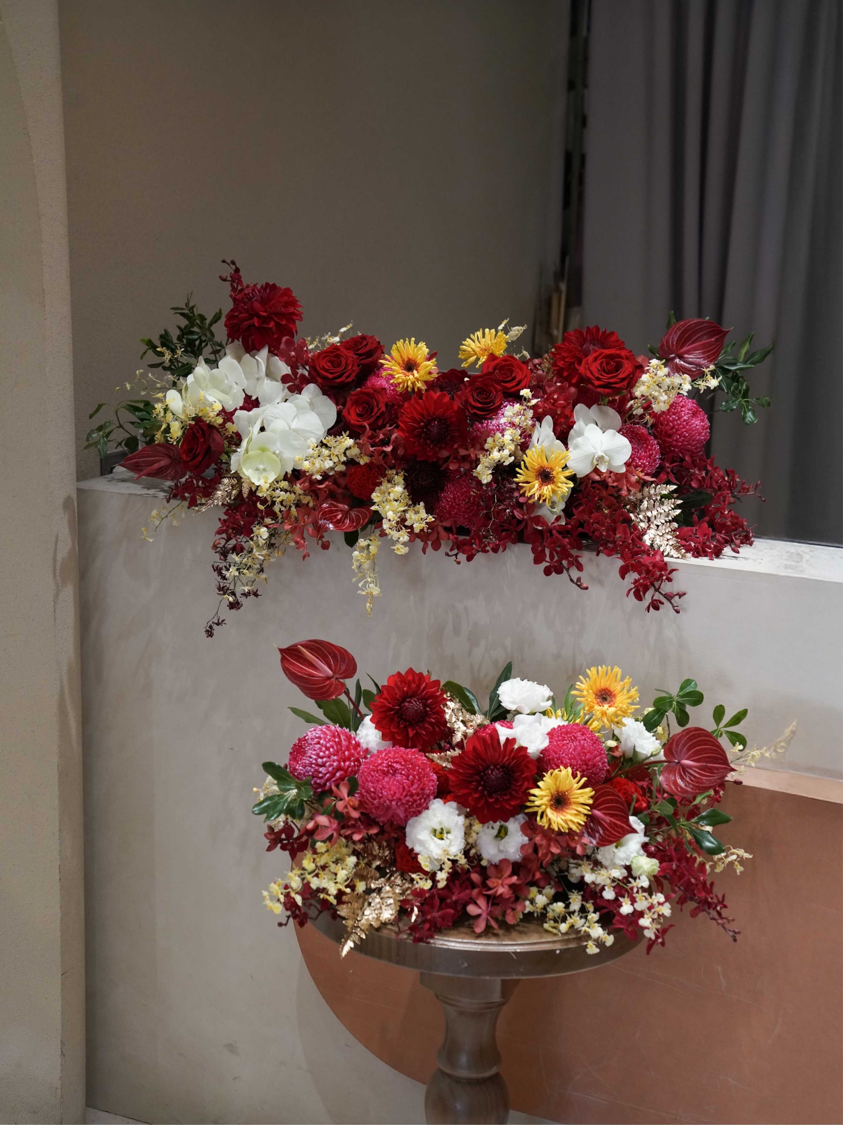 氣勢磅礴 講台花 司儀台花 / 全客製