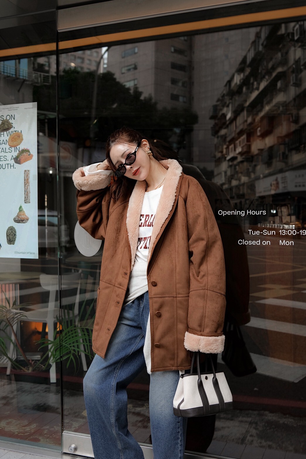 #AD36羔羊毛麂皮外套(咖/奶油)